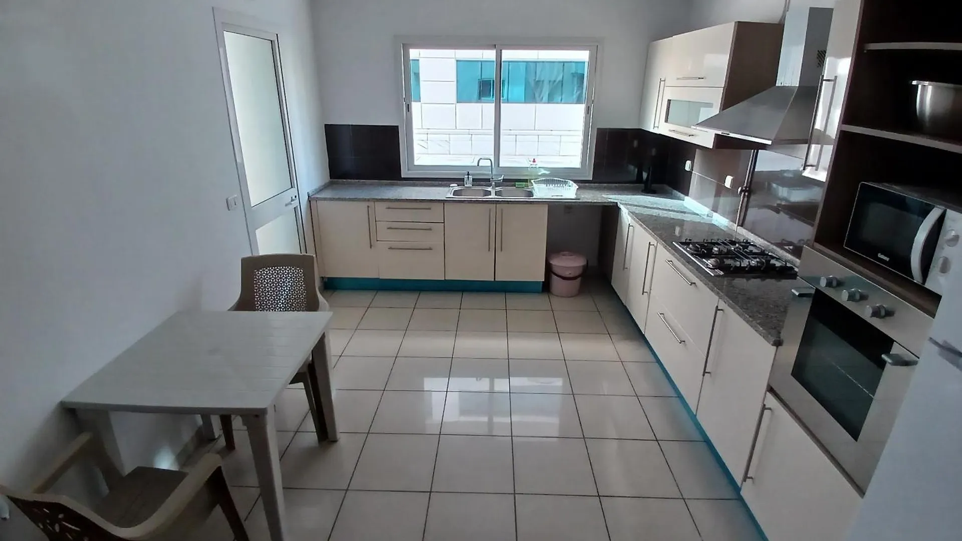 Quiet Inn Lac 2 With 3 Bedrooms Tunis Tunesien